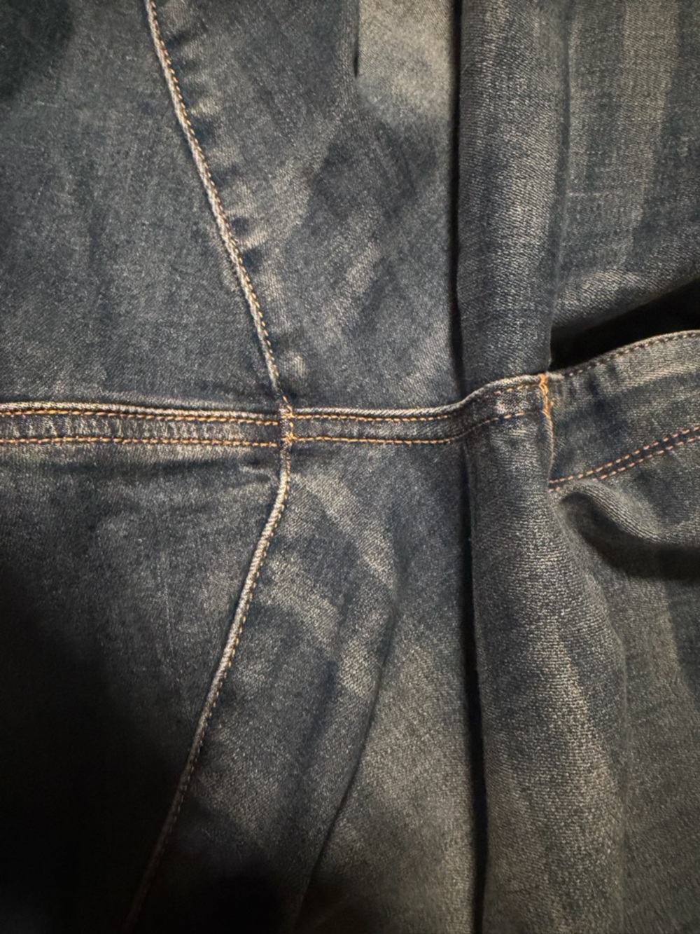 American Eagle Capris - Picture 3 of 6
